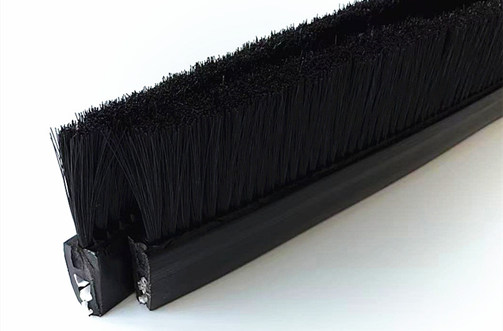 Пример из практики клиента: Гибкая резиновая уплотнительная щетка для бетоношлифовальных машин в Австралии.