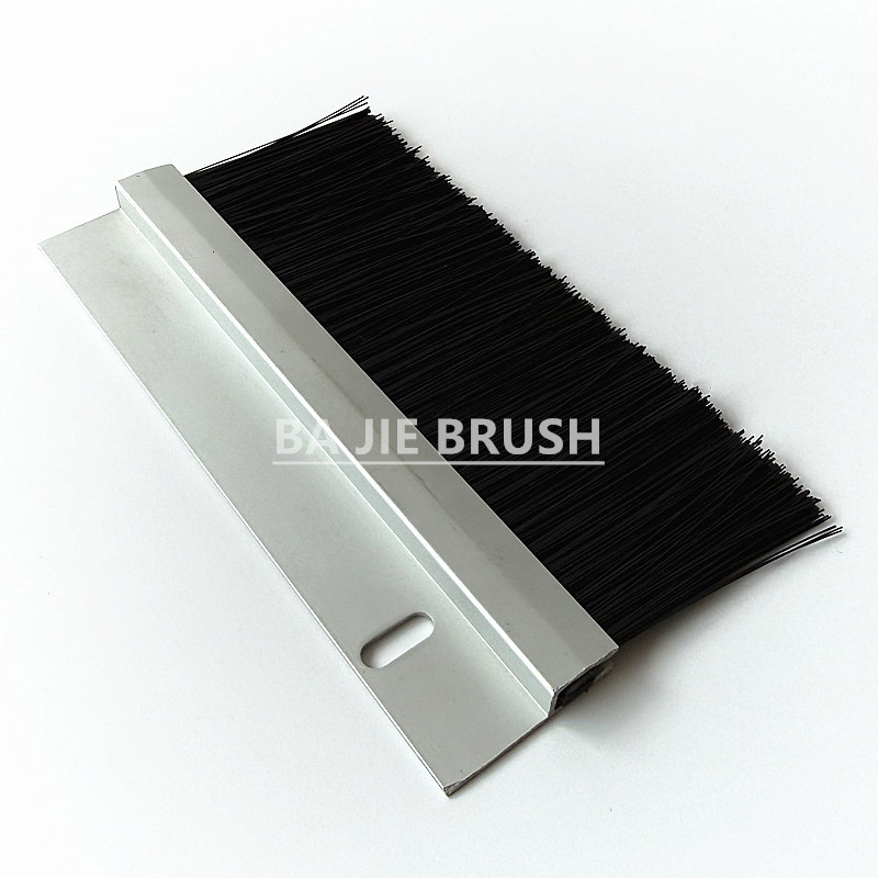 Flame Retardant Grommet Brush
